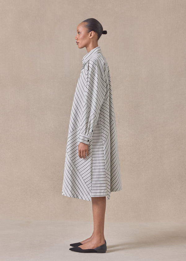 Eskandar Cotton Slim A-line Long Sleeve Shirt Dress With Collar And Stepped Insert -3/4 Length