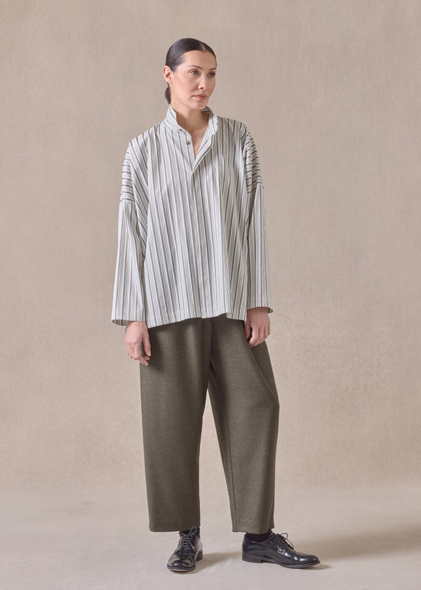 eskandar cotton wide longer back shirt with double stand collar - mid plus