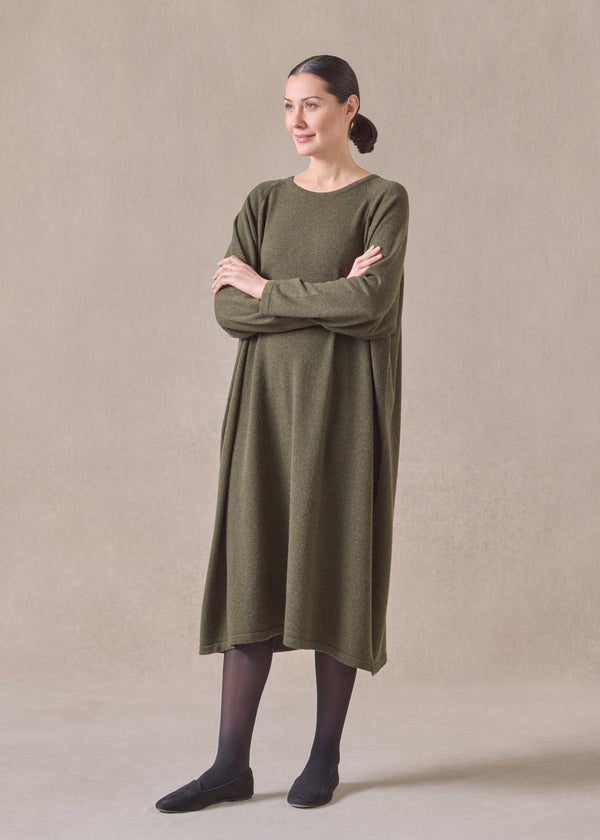 eskandar cashmere raglan sleeve round neck dress