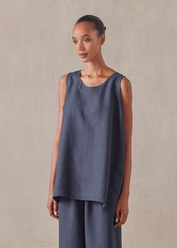 Eskandar Linen A-line Round Neck Shell - Mid Plus