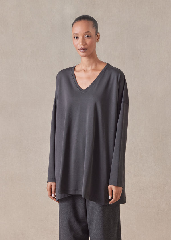 eskandar side panelled V neck t-shirt - long