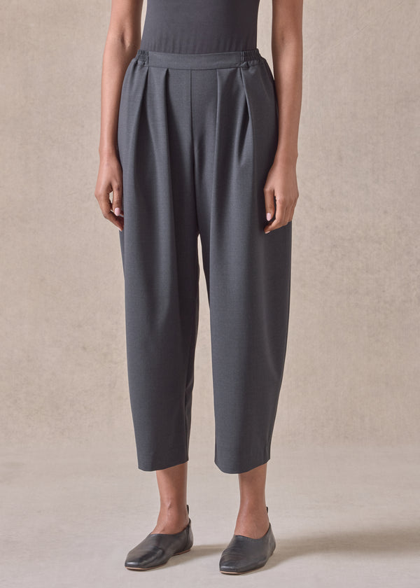 eskandar wool cropped flat front pleated trouser