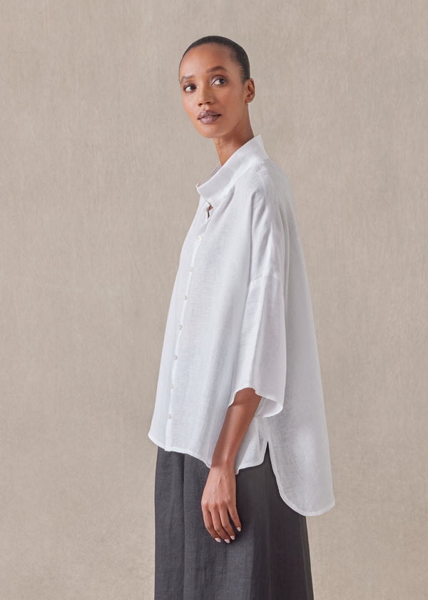 Eskandar Linen Sloped Shoulder Wide A-line Pleated Collar Short Sleeve Shirt - Mid
