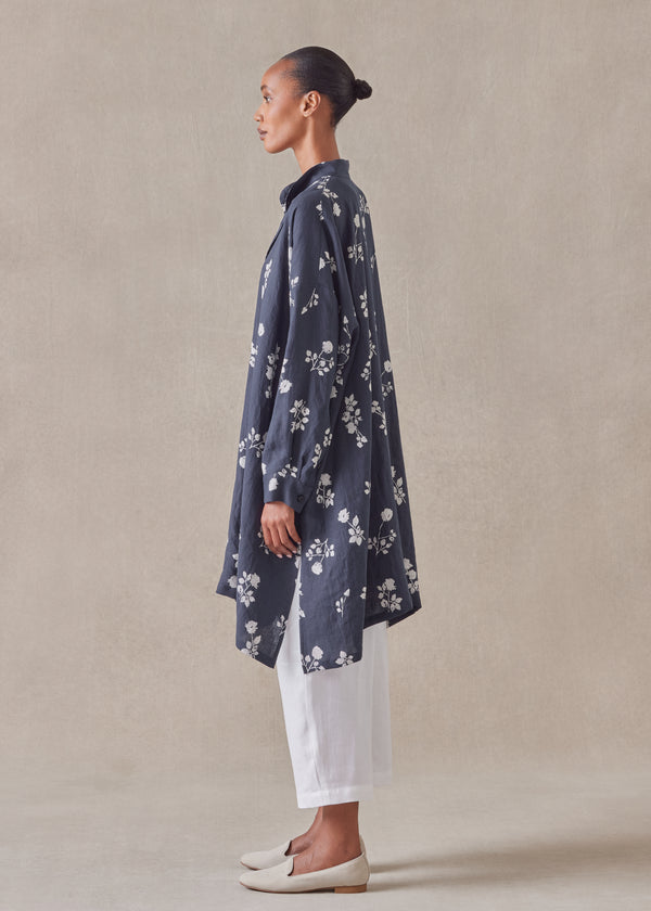 Eskandar Linen Wide A-line Collarless Shirt - Very Long With Slits