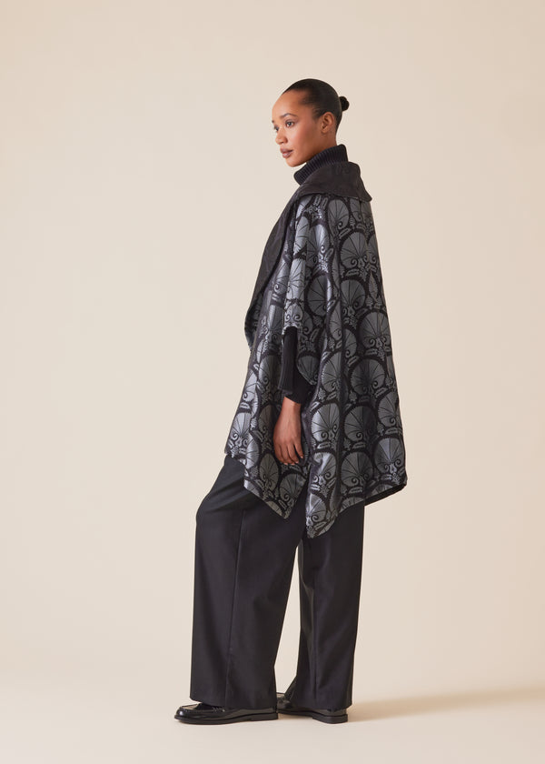 Eskandar Silk Mix Sloped Shoulder Shawl Collar Sleeveless Jacket - Long Plus (reversible)