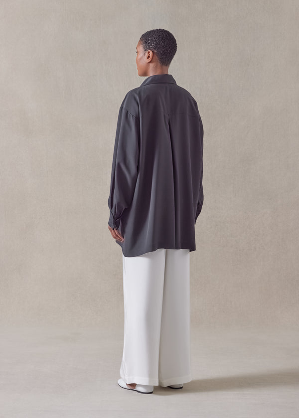 Eskandar Silk Slim A-line Back Pleat Shirt With Collar - Long Plus