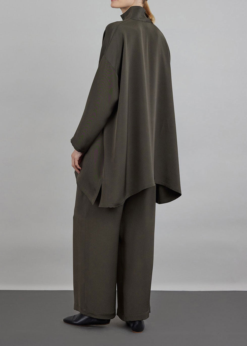 Eskandar Silk Wide A-line Shirt With Open 'standup Collar' - Long Plus