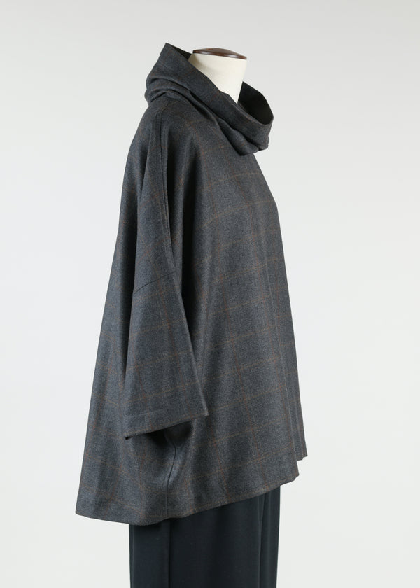 Eskandar Sloped Shoulder Monks Top - Long (3/4 Sleeves)