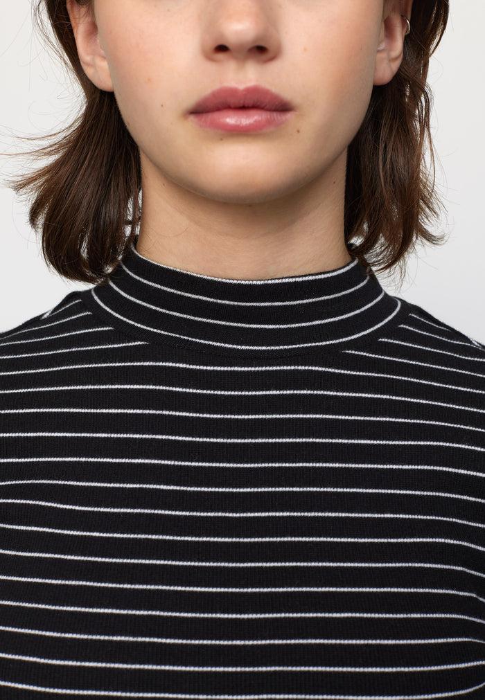 Esmé Studios ESBlossom Stripe LS Turtleneck GOTS - Black