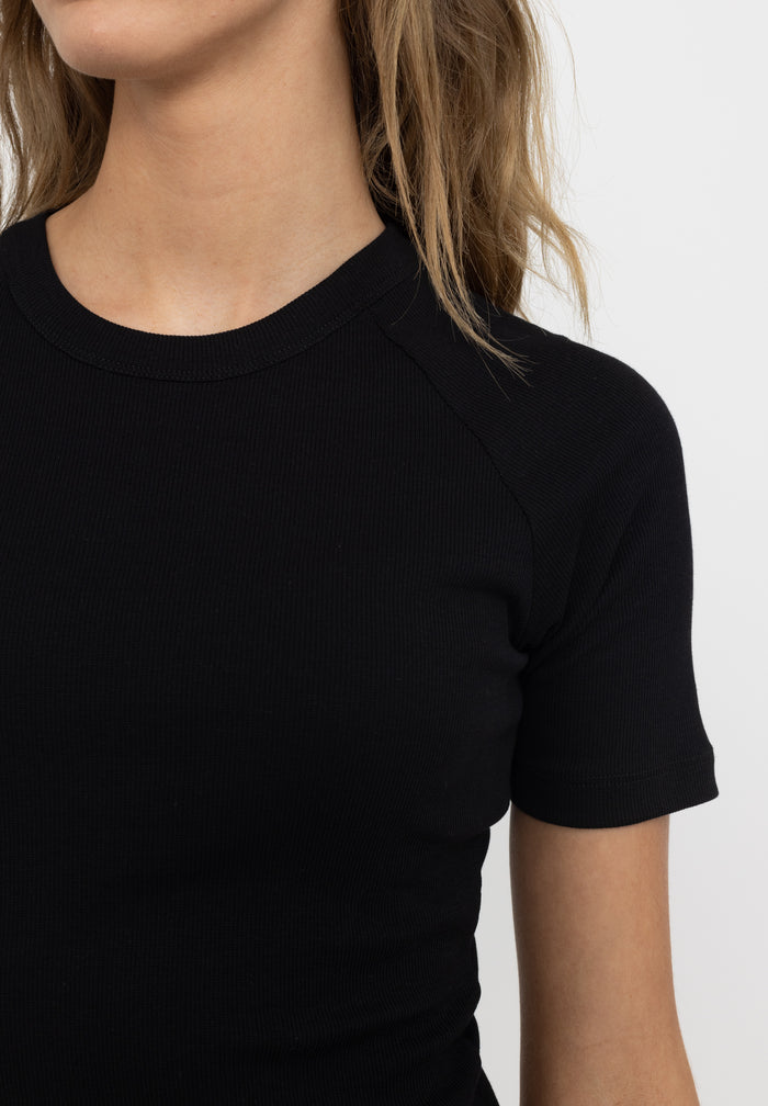 esmé Studios ESBlossom SS O-neck Rib T-shirt - Black