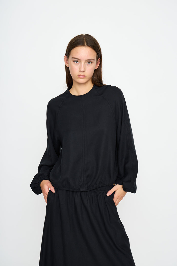 Esmé Studios ESLova Blouse - Black