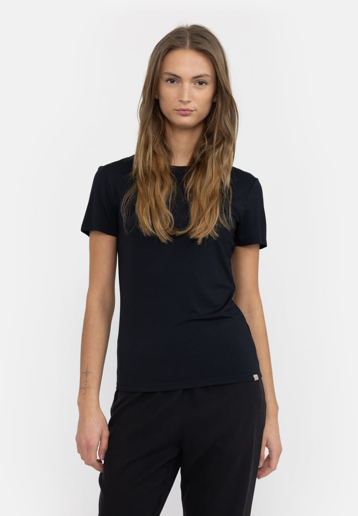esmé studios ESPenelope Slim Fit T-shirt - Black