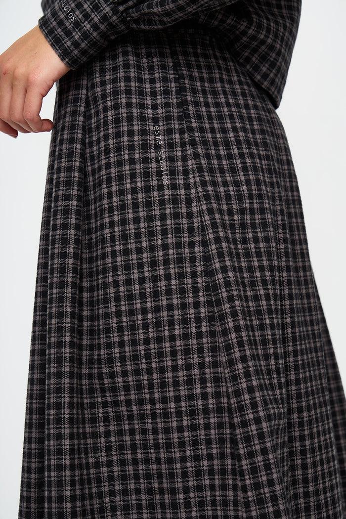 Esmé Studios ESValdis Midi Skirt - Black Check