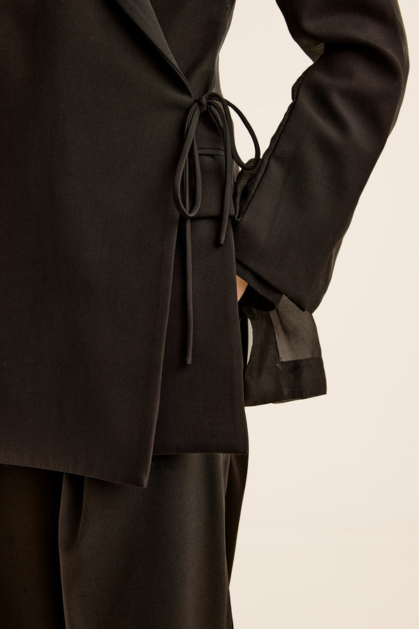 Esse Studios Aire Tie Blazer - Black