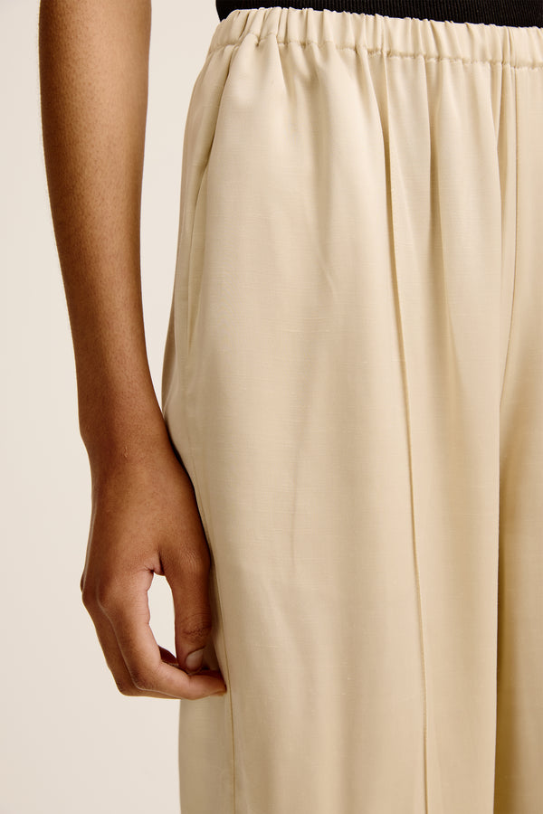 Esse Studios Classico Tuck Pant - Oyster