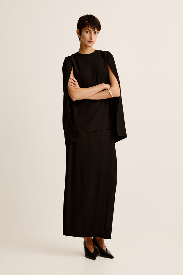 Esse Studios Ortus Cape - Black