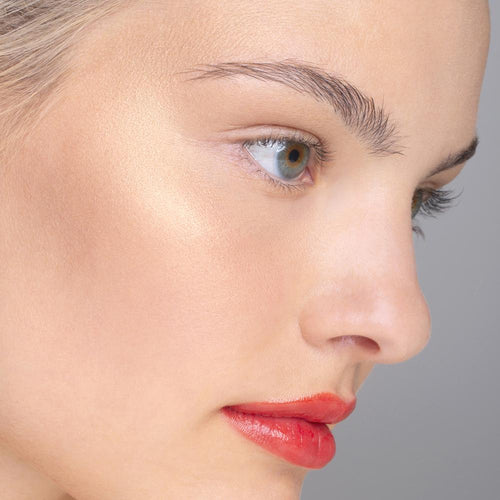 Essence Cosmetics Pure Nude Sunlighter