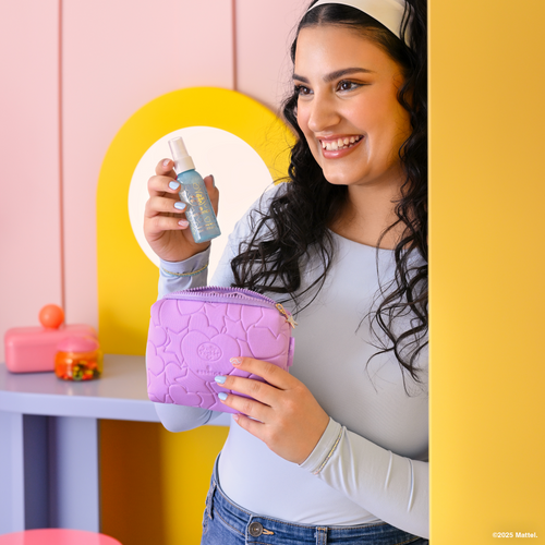 Essence Cosmetics Polly Pocket™ X Essence Hydro Fixing Spray