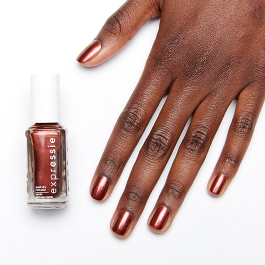 Essie Misfit Right In