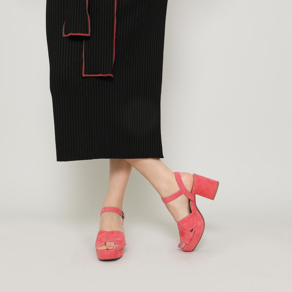 Esska Clara Coral Sale Price$239.00 Regular Price(/) Save Sizes: 40 (UK7) Out Of Stock Out Of Stock Out Of Stock Out Of Stock Out Of Stock Only 1 Left In Stock Only 1 Left Size Chart Esska Size Guide Below You Will See Our Stand