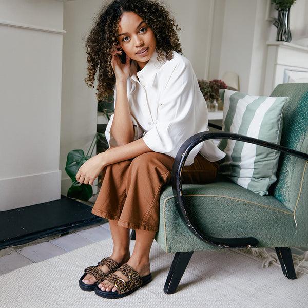 esska Amelie Leopard Flat Sandal