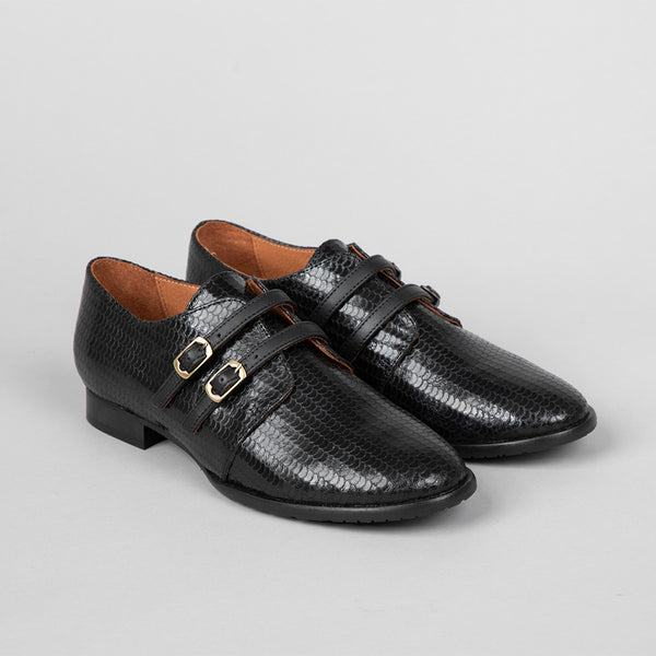 Esska April Black Flat Shoe