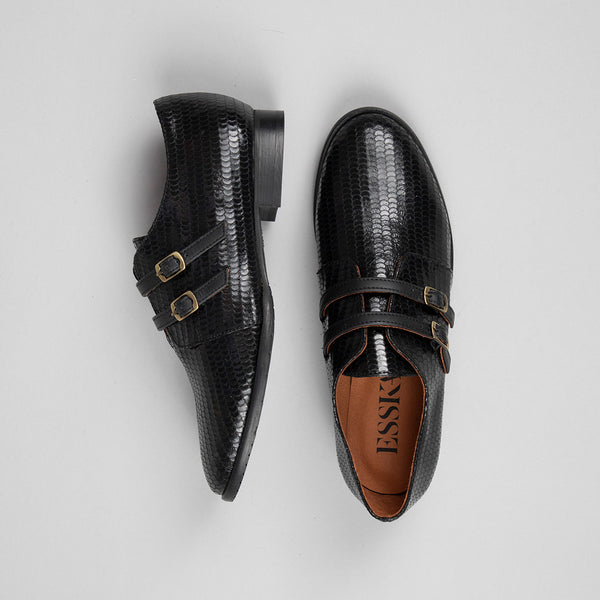 Esska April Black Flat Shoe