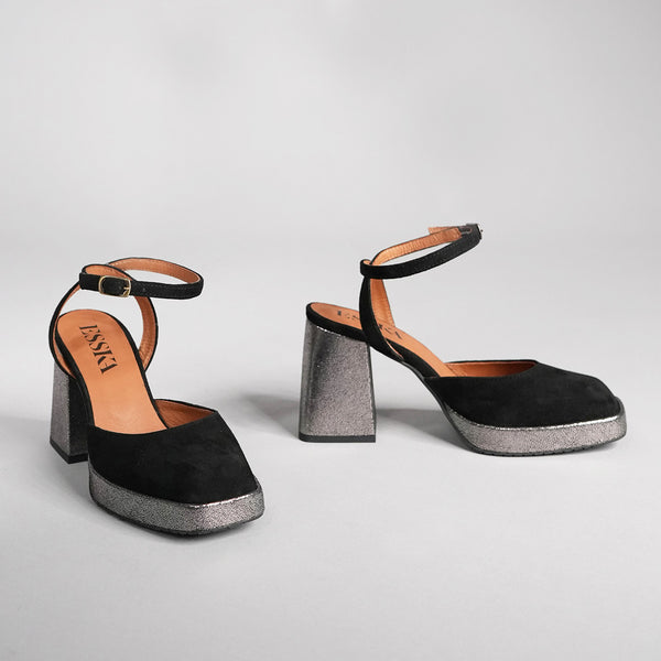 Esska Barbara Black High Heel Shoe