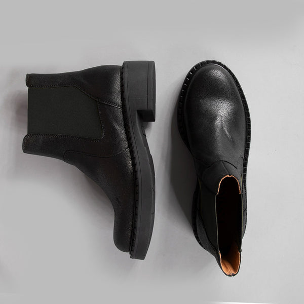 Esska Bora Vegan Black Flat Boot