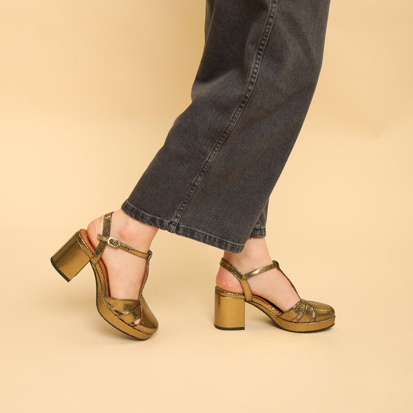 esska Celeste Gold Neptune Mid High Shoe