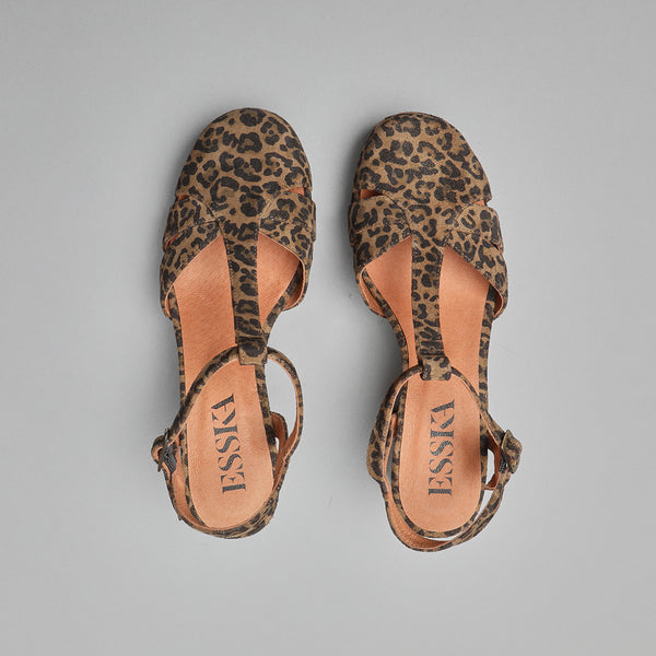 Esska Celeste Leopard Mid High Shoe