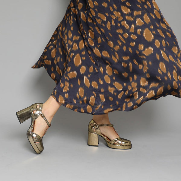 esska Chaza Onyx Metallic Mid Heel Shoe