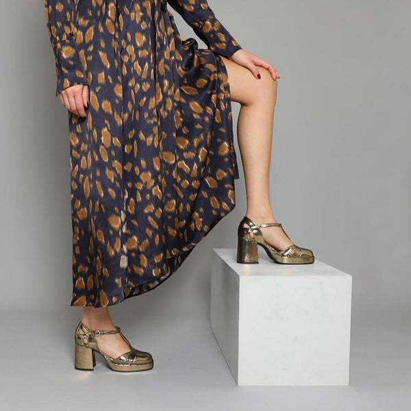 Esska Chaza WIDE Onyx Metallic Mid Heel Sandal