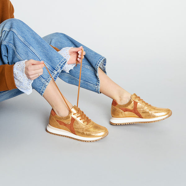esska Cinda Gold Trainer
