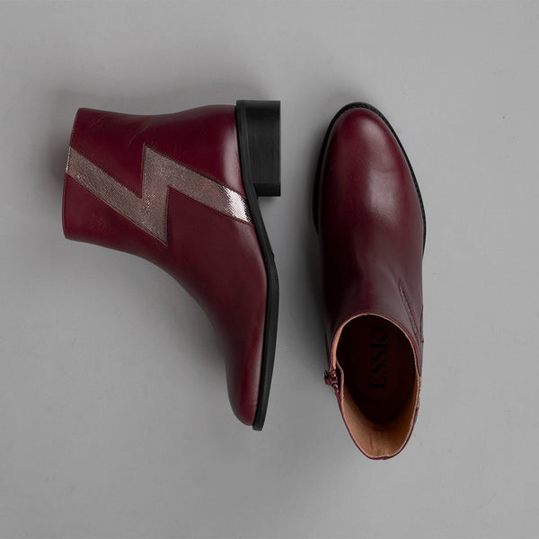 Esska Dara Wine Flat Boot
