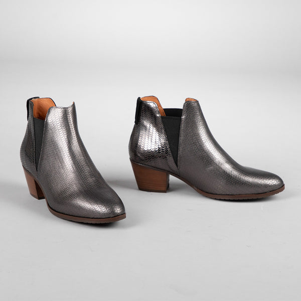 Esska Ginny Smoke Metallic Low Heel Boot