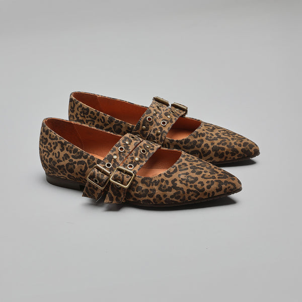 Esska Harper Leopard Flat Pointy Shoe