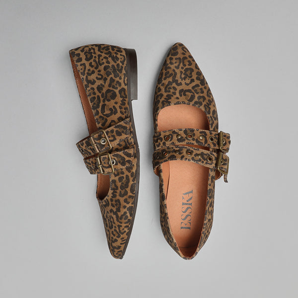 Esska Harper Leopard Flat Pointy Shoe