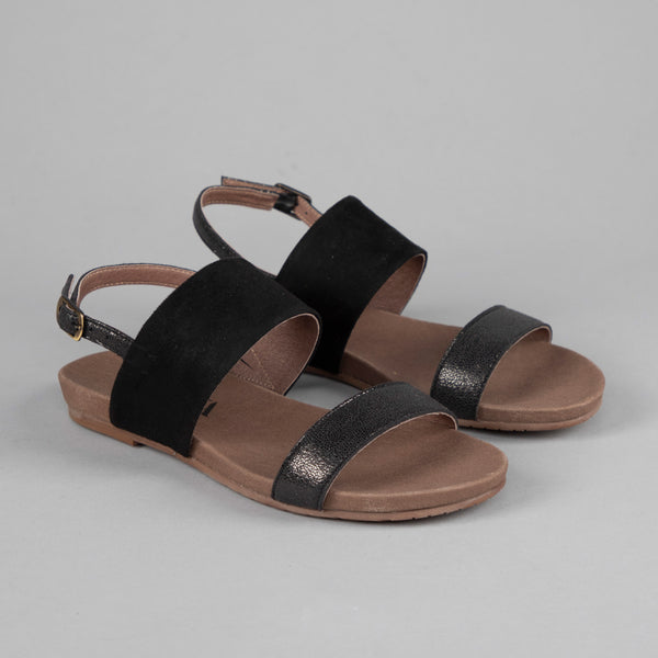 Esska Ides Vegan Black Flat Sandal