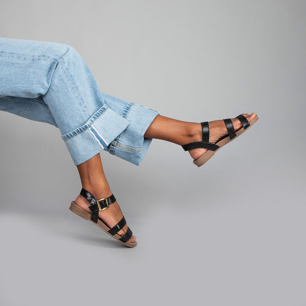 Esska Ilona Black Flat Sandal
