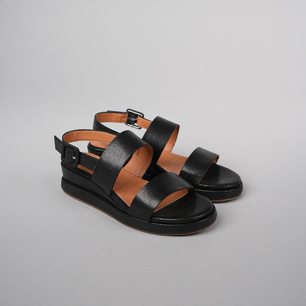 Esska Keira Vegan Black Flat Sandal