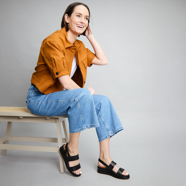 Esska Keira Vegan Black Flat Sandal