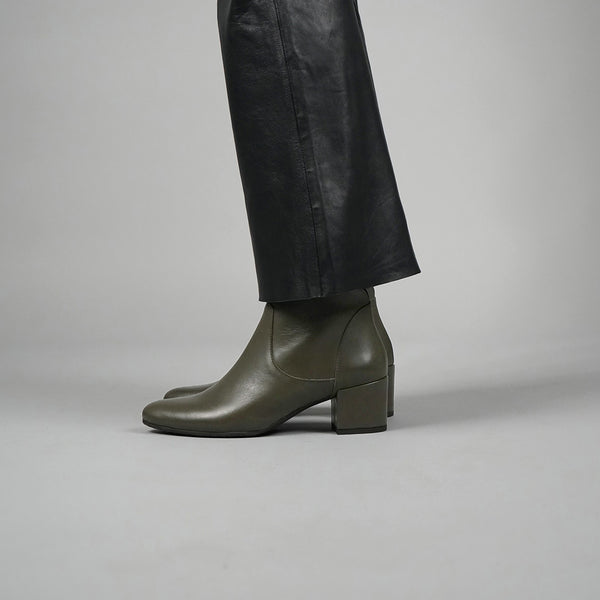 Esska Kiana Khaki Ankle Low Heel Boot