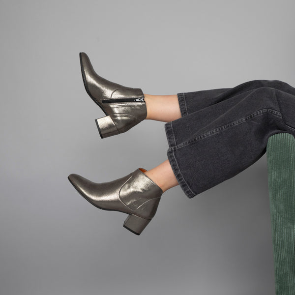 Esska Kiana Vegan Gunmetal Low Heel Boot