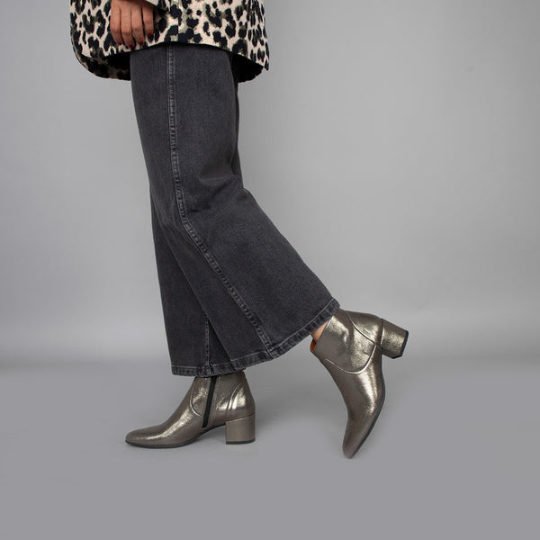 esska Kiana Vegan Gunmetal Low Heel Boot