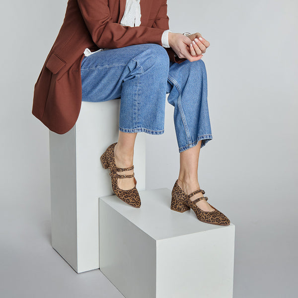 esska Laura Leopard Low Heel Shoe