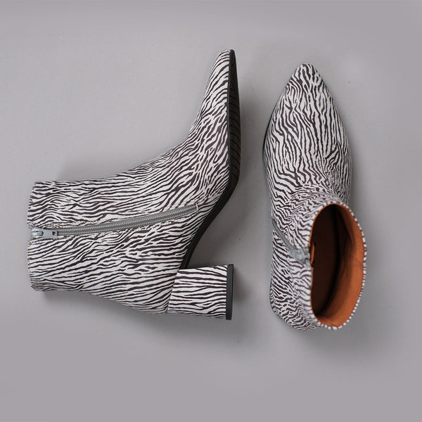 Esska Lorna Zebra Mid Heel Boot