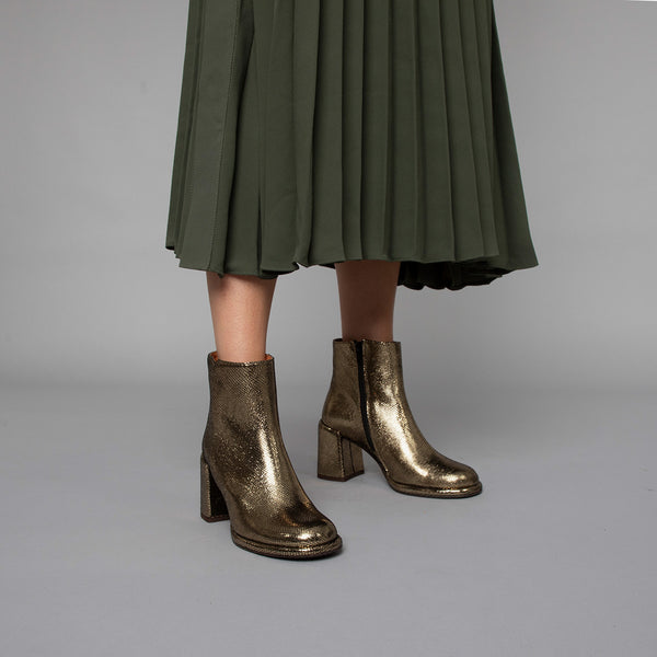 Esska Mariana Onyx High Heel Boot