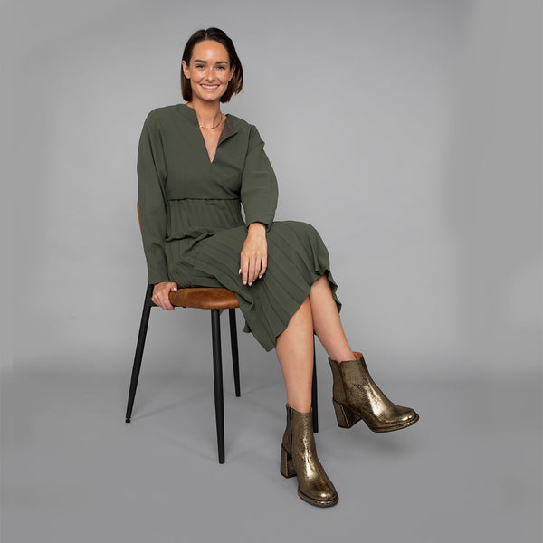 esska Mariana Onyx High Heel Boot