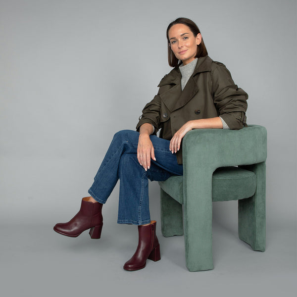 esska Mariana Wine High Heel Boot